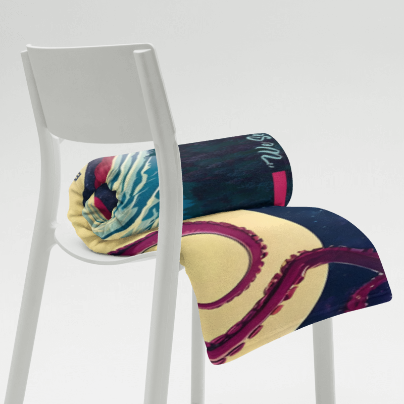 Brännglas - Mt. Shasta Psychedelic Throw Blanket